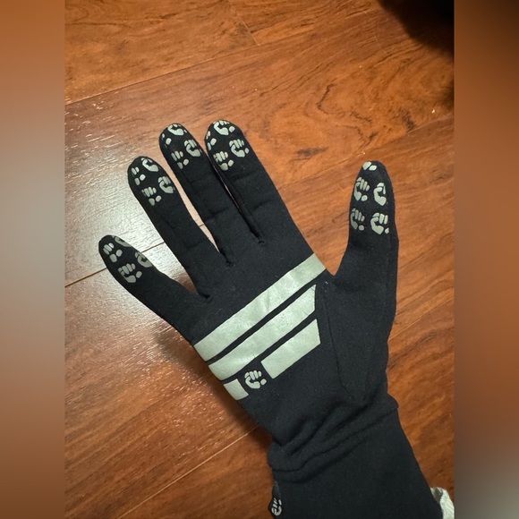 Gloves Costco - Picture 2 of 5